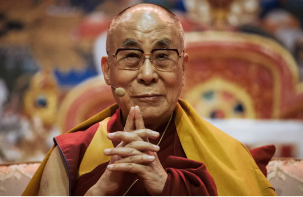 Đức Dalai Latma Tuyên Bố Sẽ Tái Sanh – Hành Trình Tìm Kiếm Hóa Thân Của Ngài Như Thế Nào?